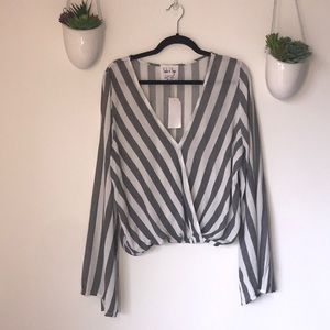 NWT Sadie and Sage surplice top